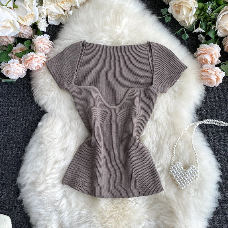 Lumira - Gebreide trekkoord cropped top met V-hals