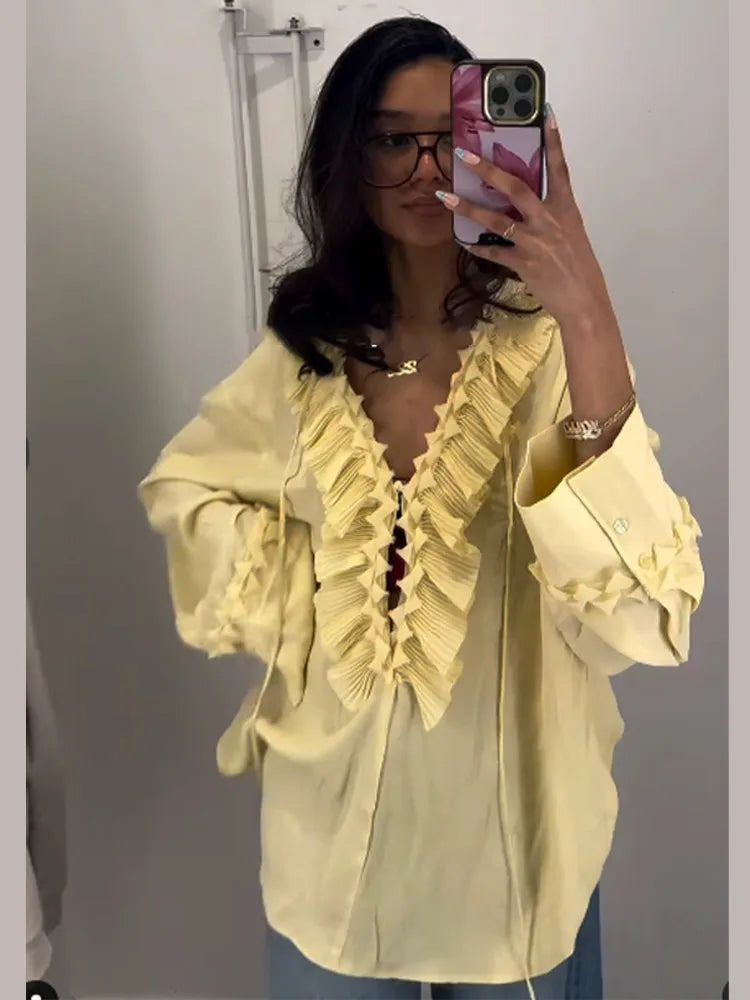 Dareva - Ruffle chiffon blouse met lange mouwen