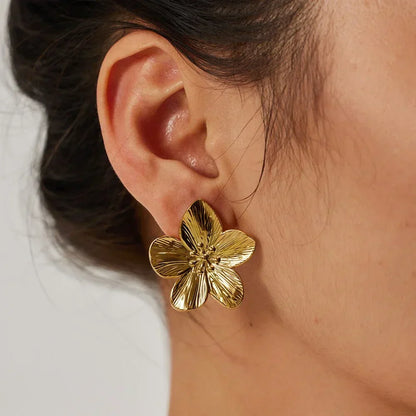 Kirenna – Stijlvolle oorbellen met luxe afwerking