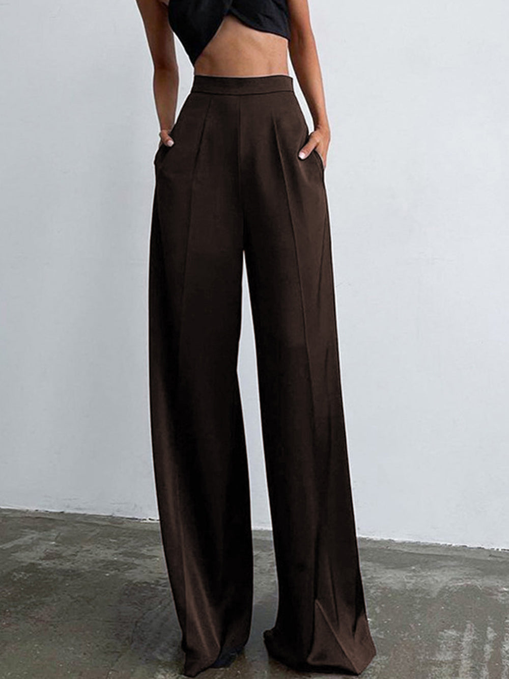 Trenora - Oversized satijnen broek met wijde pasvorm